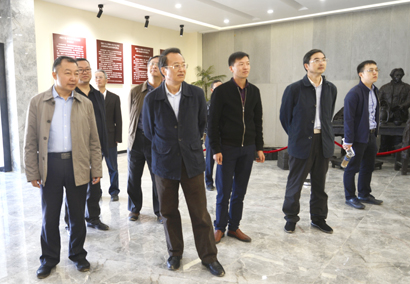 1571712490538063616.jpg 4023-A1-3.jpg