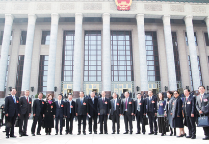 1615411884495067109.jpg 1出席全国政协十三届四次会议.jpg