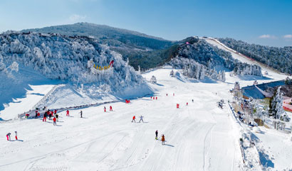 4870-4-1-六盘水市玉舍雪山滑.jpg